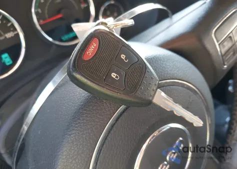 2017 Jeep Wrangler Unlimited Sahara 4X4 из США, поврежденный, VIN 1C4BJWEG1HL557282